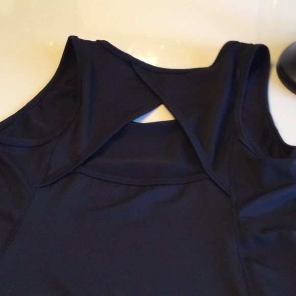 💜NWT workout set - Picture 3 of 7